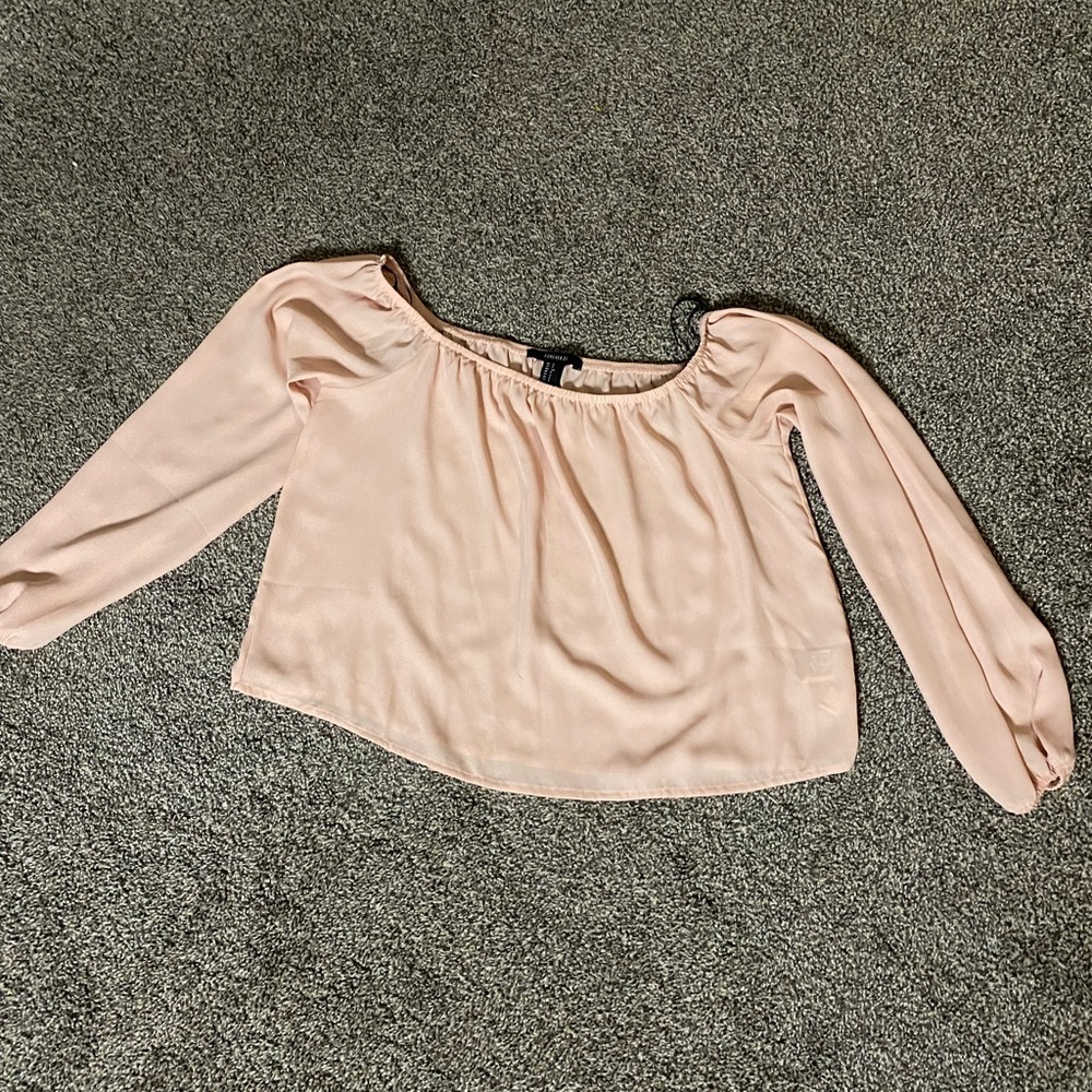 Forever 21 blush pink top, chiffon, off the shoulder. size small